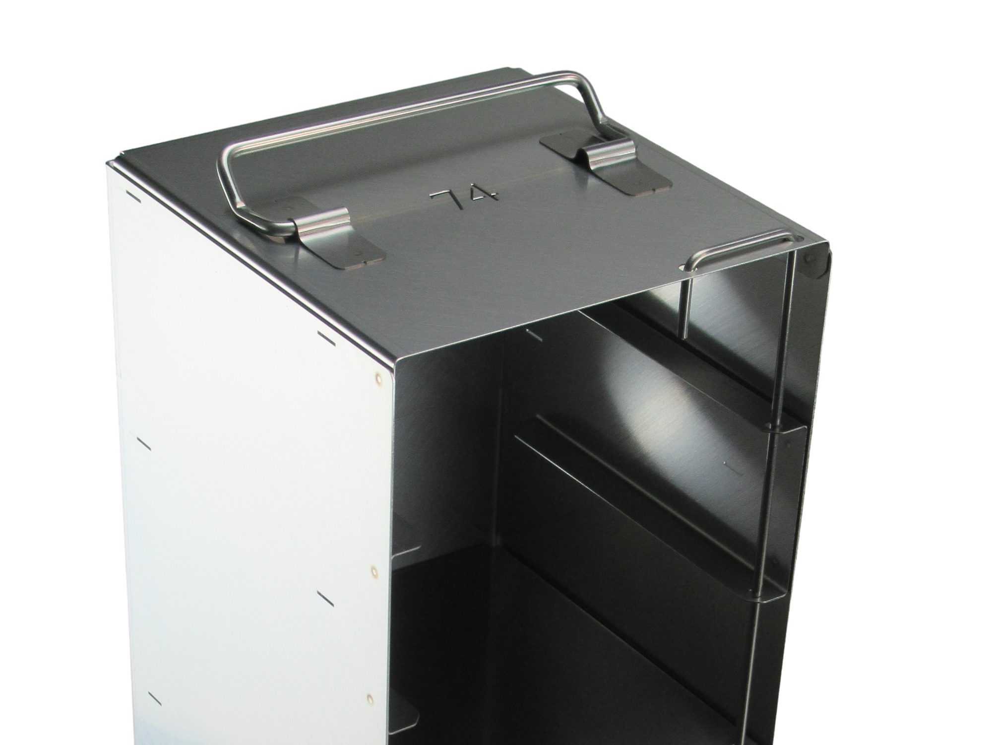 Truhengestell mit 45° Griff